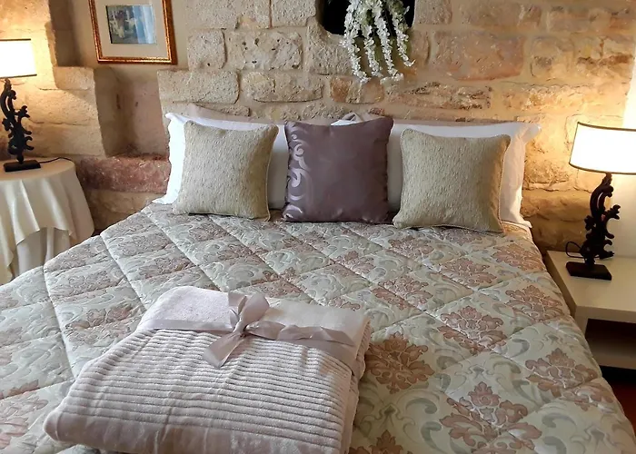 Brizi 10 Aparthotel 4*